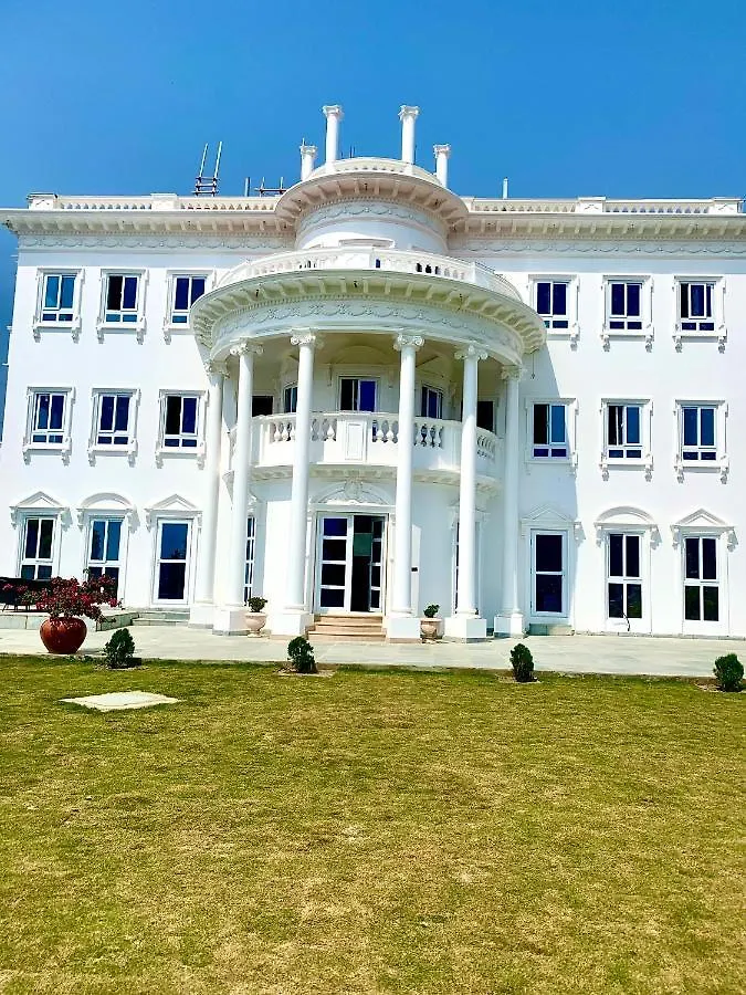 Dream Palace Resort Kathmandu 3*,